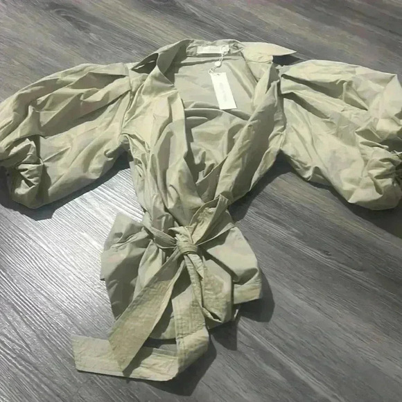 Tops - Jonathan Simkhai gorgeous top